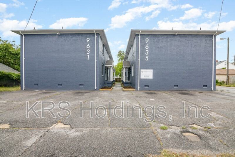 9635 Salem St - Photo 5 of 12