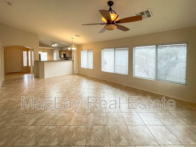 23143 W Lasso Ln - Photo 6 of 23