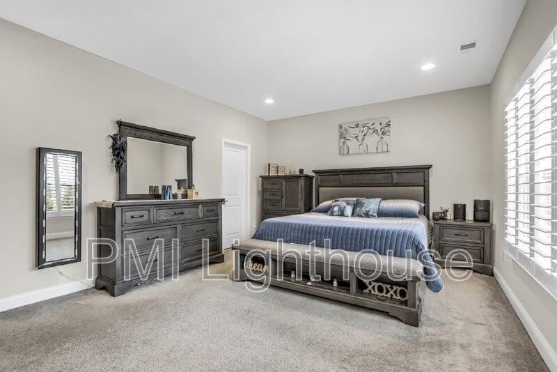 25 Willow Dr - Photo 5 of 43