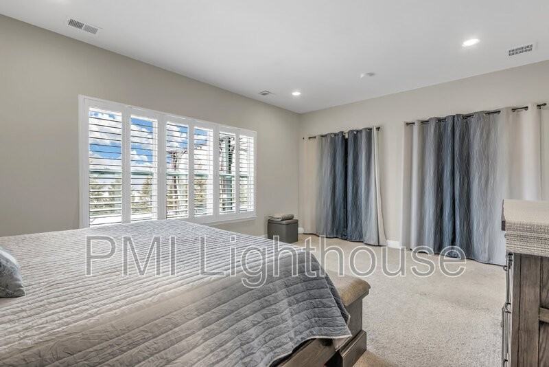 25 Willow Dr - Photo 6 of 43