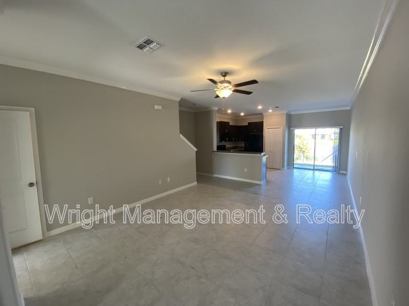 11736 Dumaine Valley Rd #11736 - Photo 2 of 23