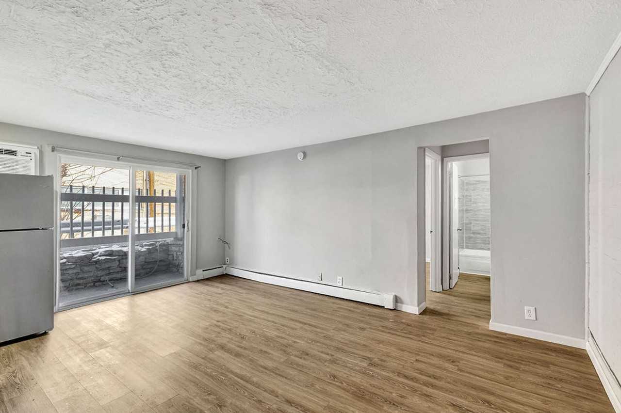 Beechmont Flats - Photo 2 of 16