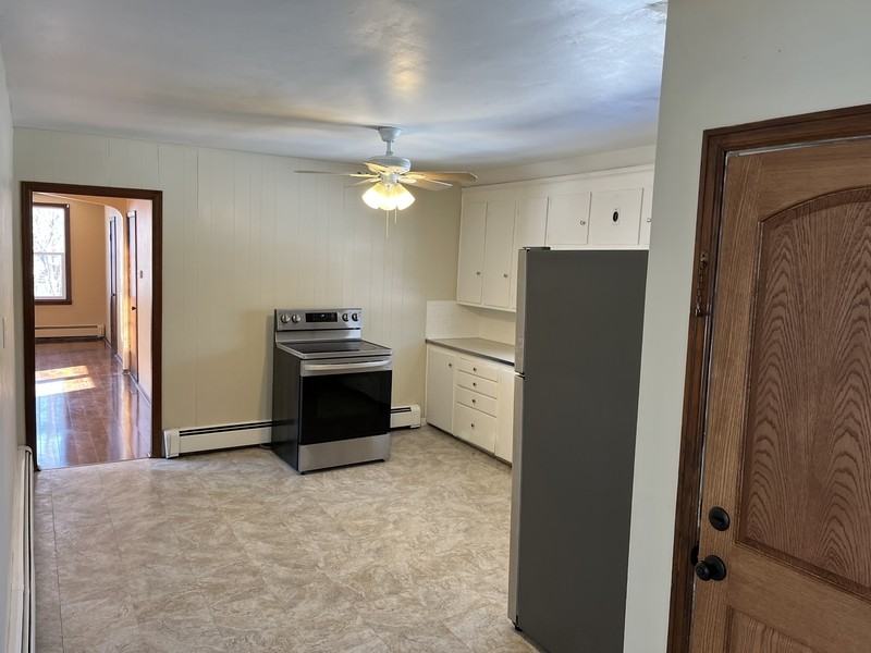 1625 N 4th St - Photo 3 of 13