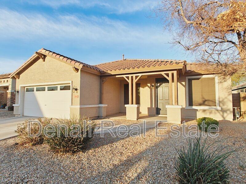 144 S 154th Ln - Photo 2 of 24