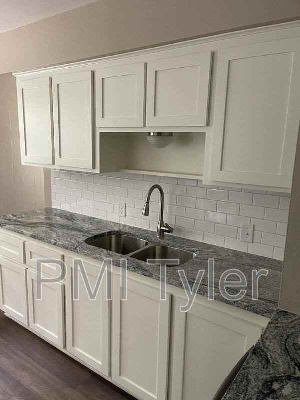 2007 Bradshaw Dr - Photo 6 of 25