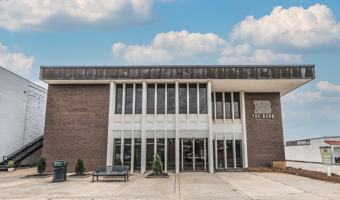 featured image of 106 W Government St