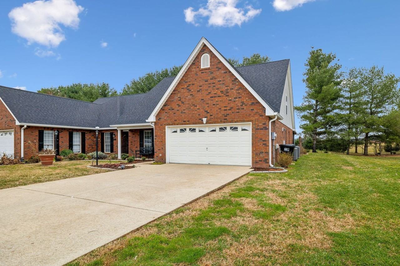 1708 Keeneland Ct - Photo 2 of 41