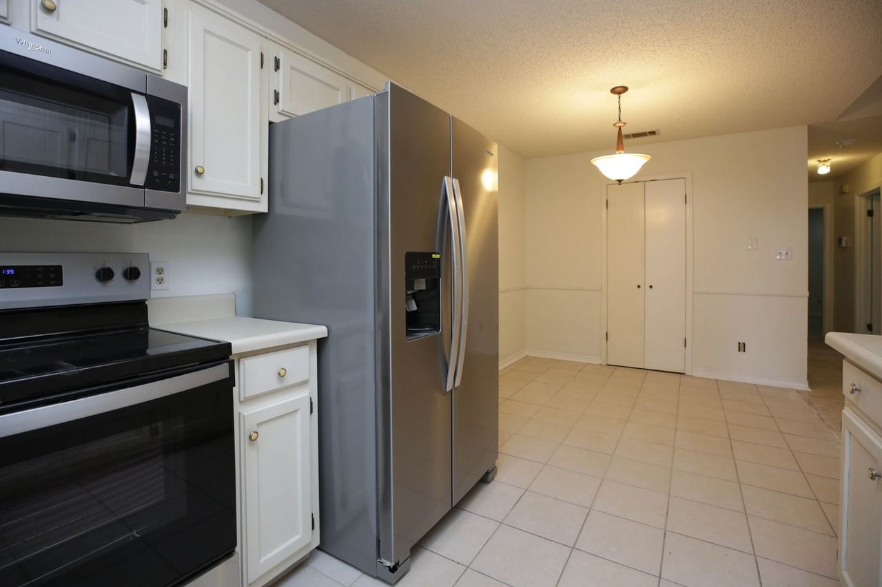 6972 Weatherwood Dr - Photo 5 of 29
