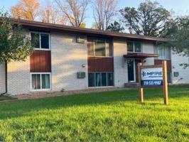 featured image of 1127 College St