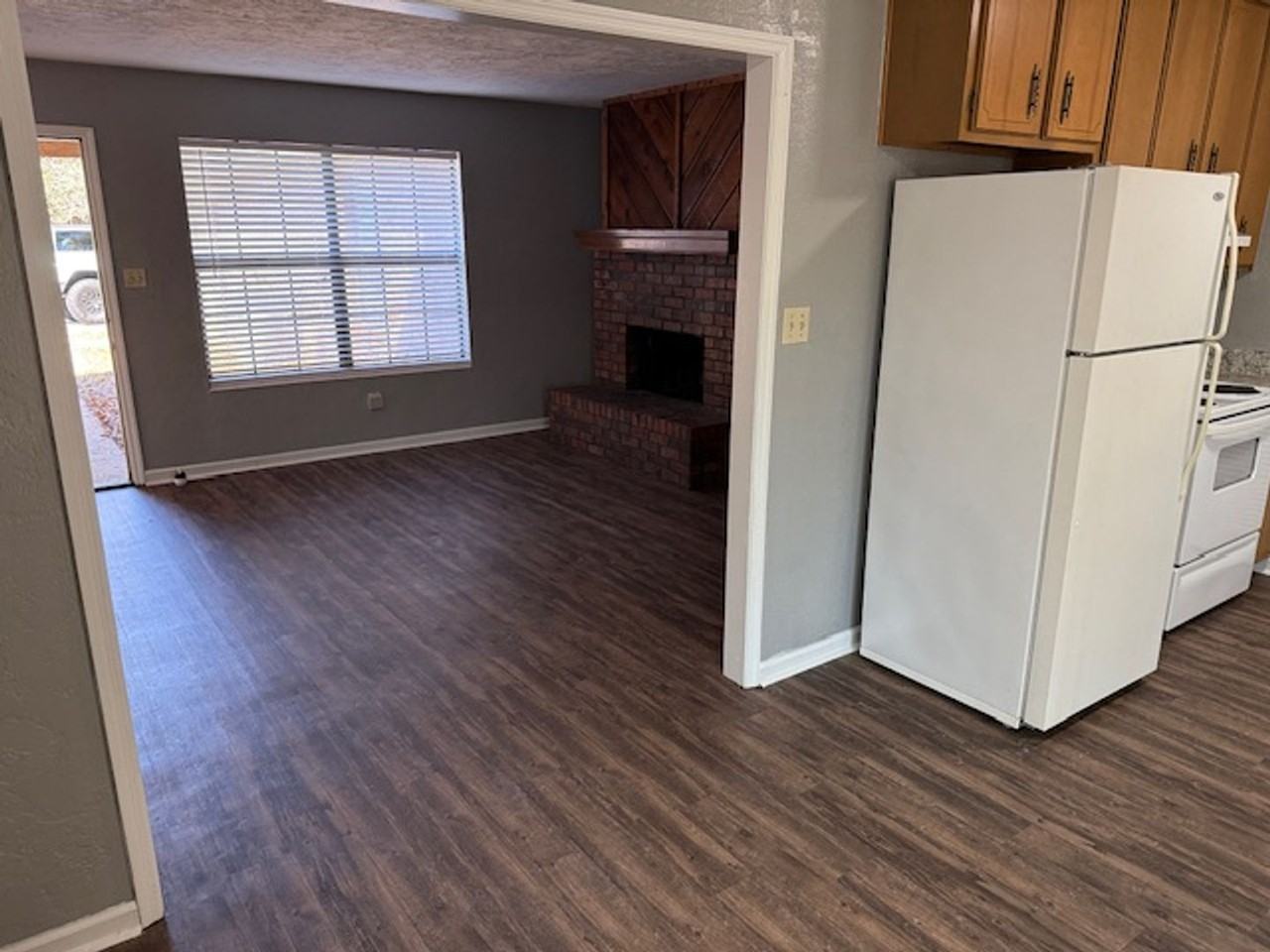 3449 Fred George Rd - Photo 5 of 10