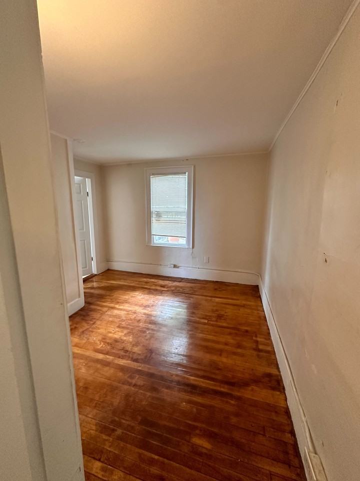 165 Brunswick Street - Photo 4 of 39