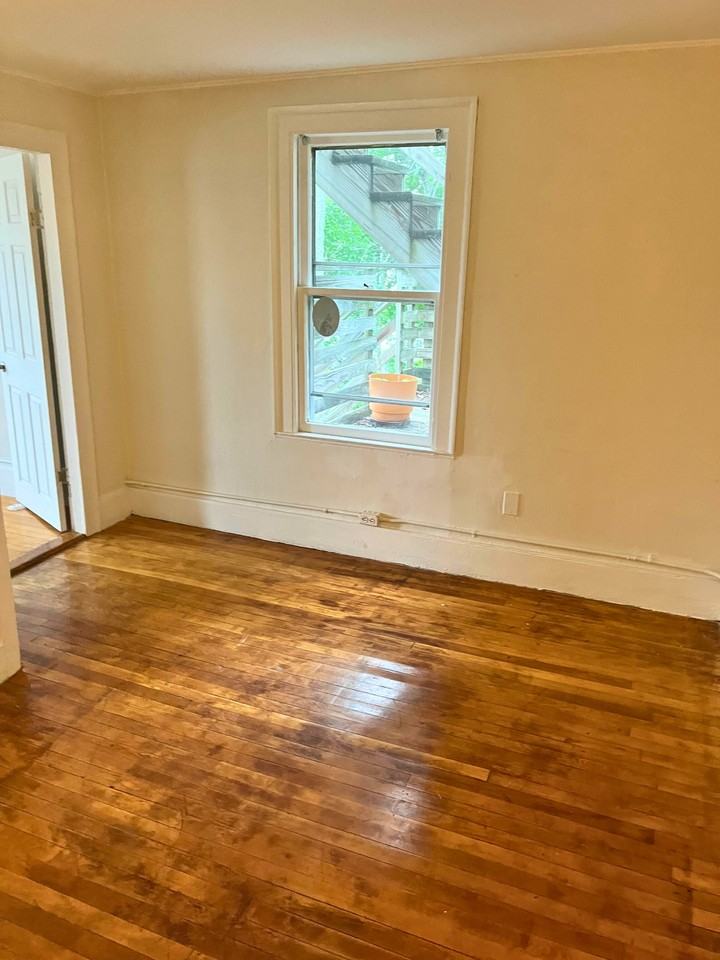 165 Brunswick Street - Photo 7 of 39