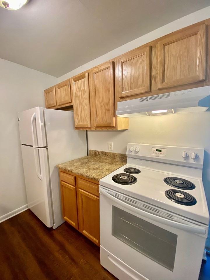 Greenway Park - Photo 4 of 21