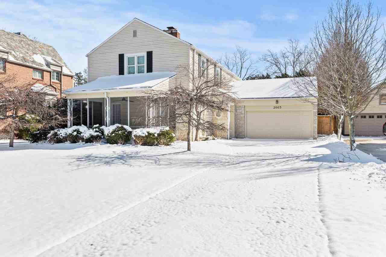 2003 Beverly Rd - Photo 3 of 41