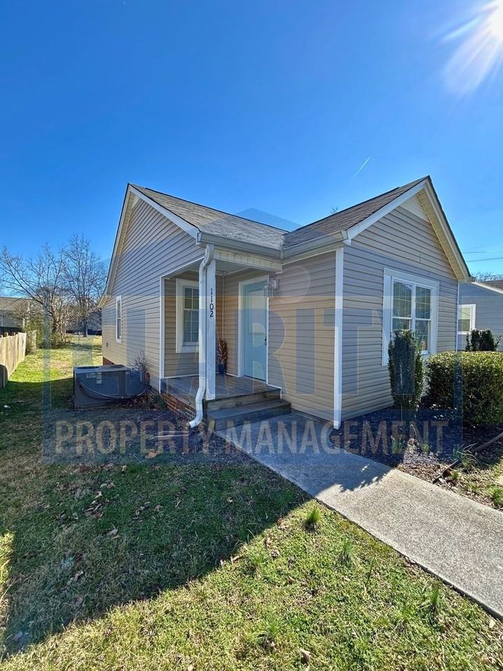 1102 Georgetown Rd Nw - Photo 3 of 20