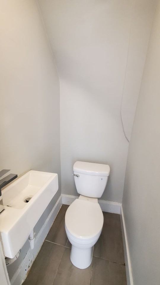 810 Poplar St - Photo 6 of 15