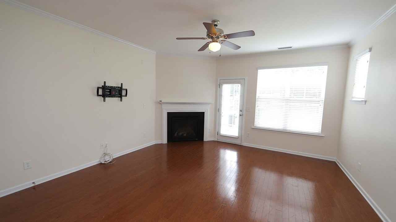 2951 Casona Way - Photo 6 of 19