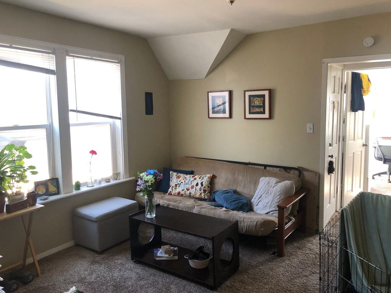 412 N 11th Ave E #2 - Photo 3 of 17