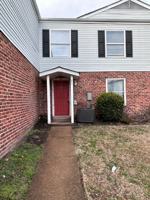 featured image of 3528 E Richmond Rd