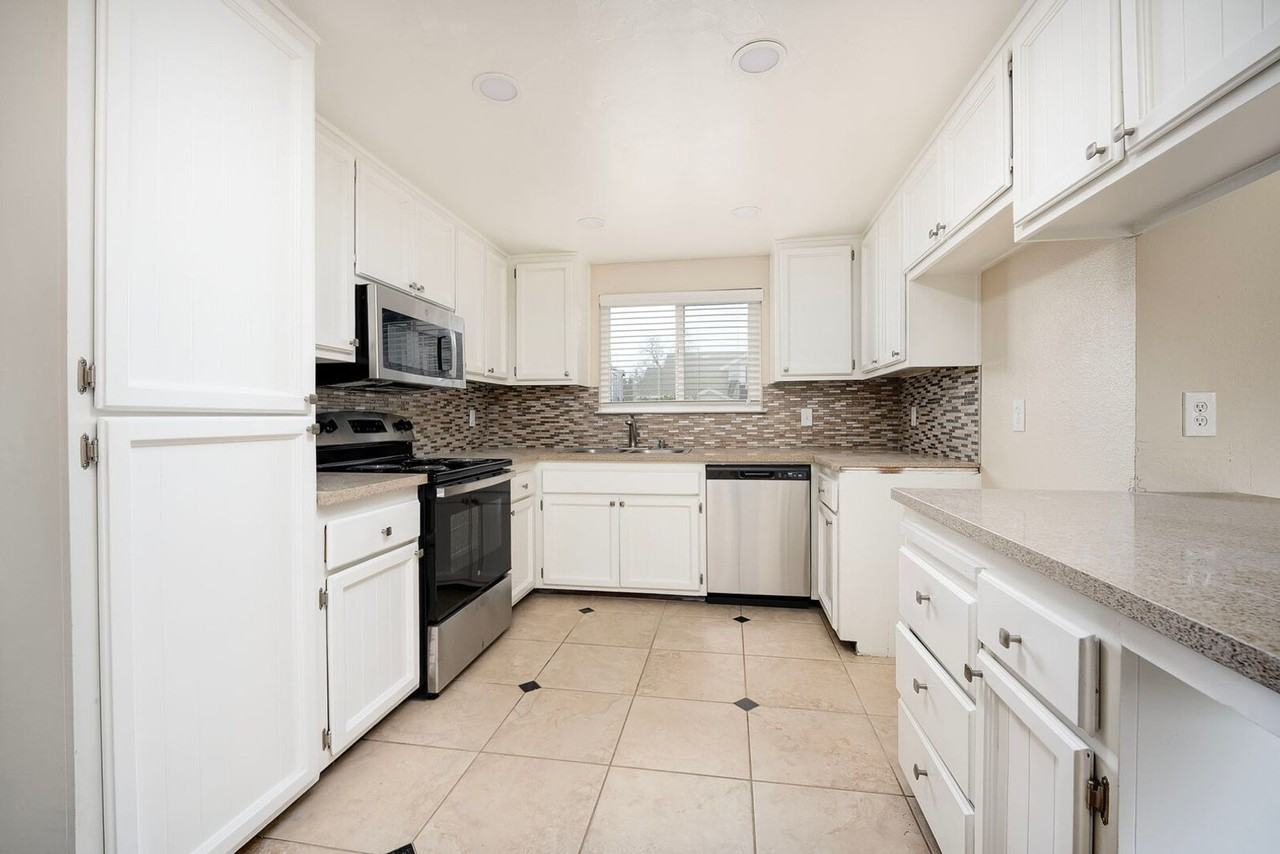 7112 Forbs Way - Photo 7 of 21
