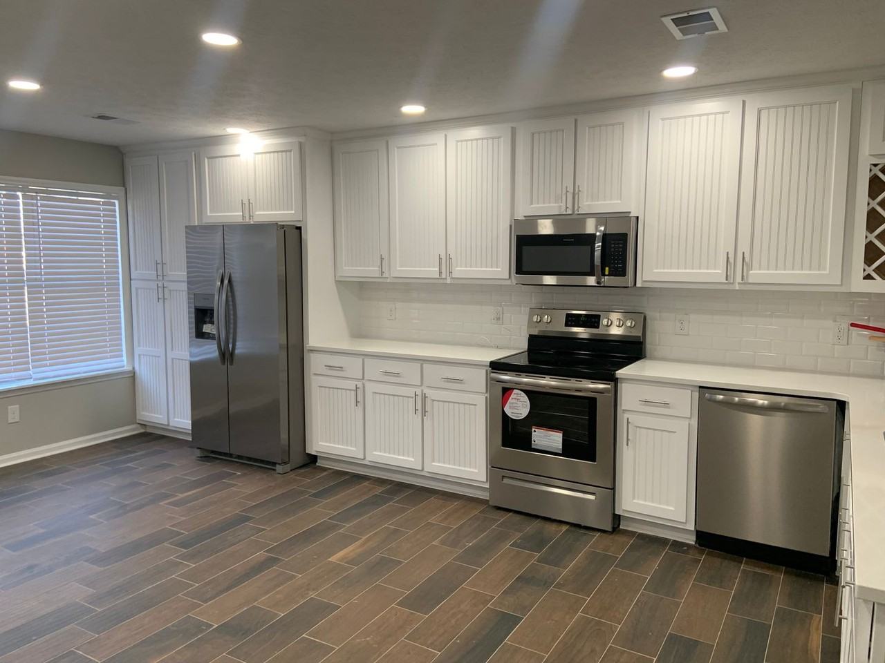 118 Halal Ct - Photo 2 of 18