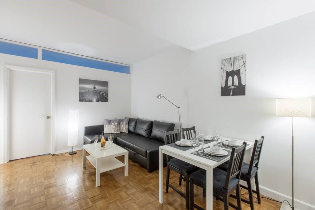 Maiden Ln #4E - Photo 3 of 9