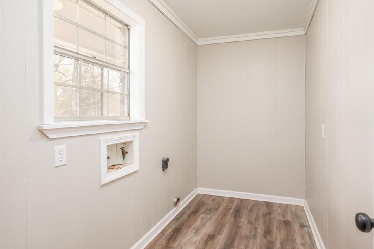 709 Ponderosa Dr - Photo 5 of 11