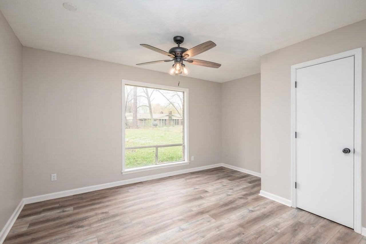 709 Ponderosa Dr - Photo 6 of 11
