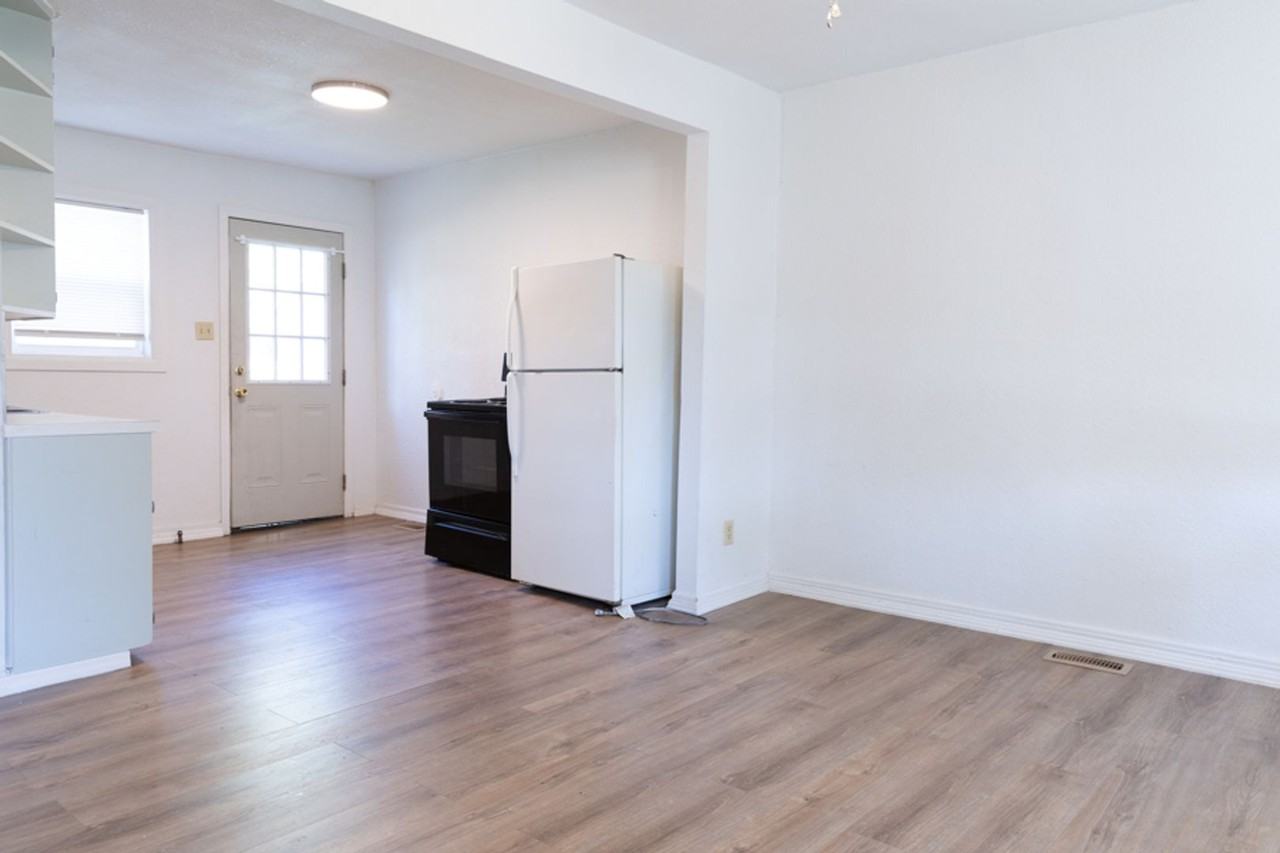 517 N Saint Paul St - Photo 4 of 14