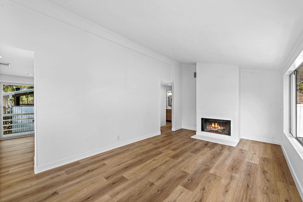 33842 Robles Dr - Photo 2 of 18