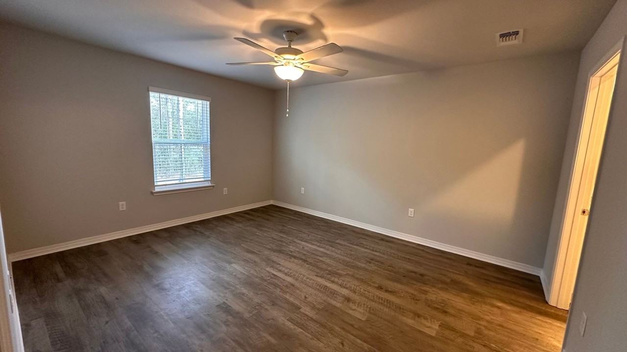 14221 Sanctuary Trails Dr - Photo 5 of 35
