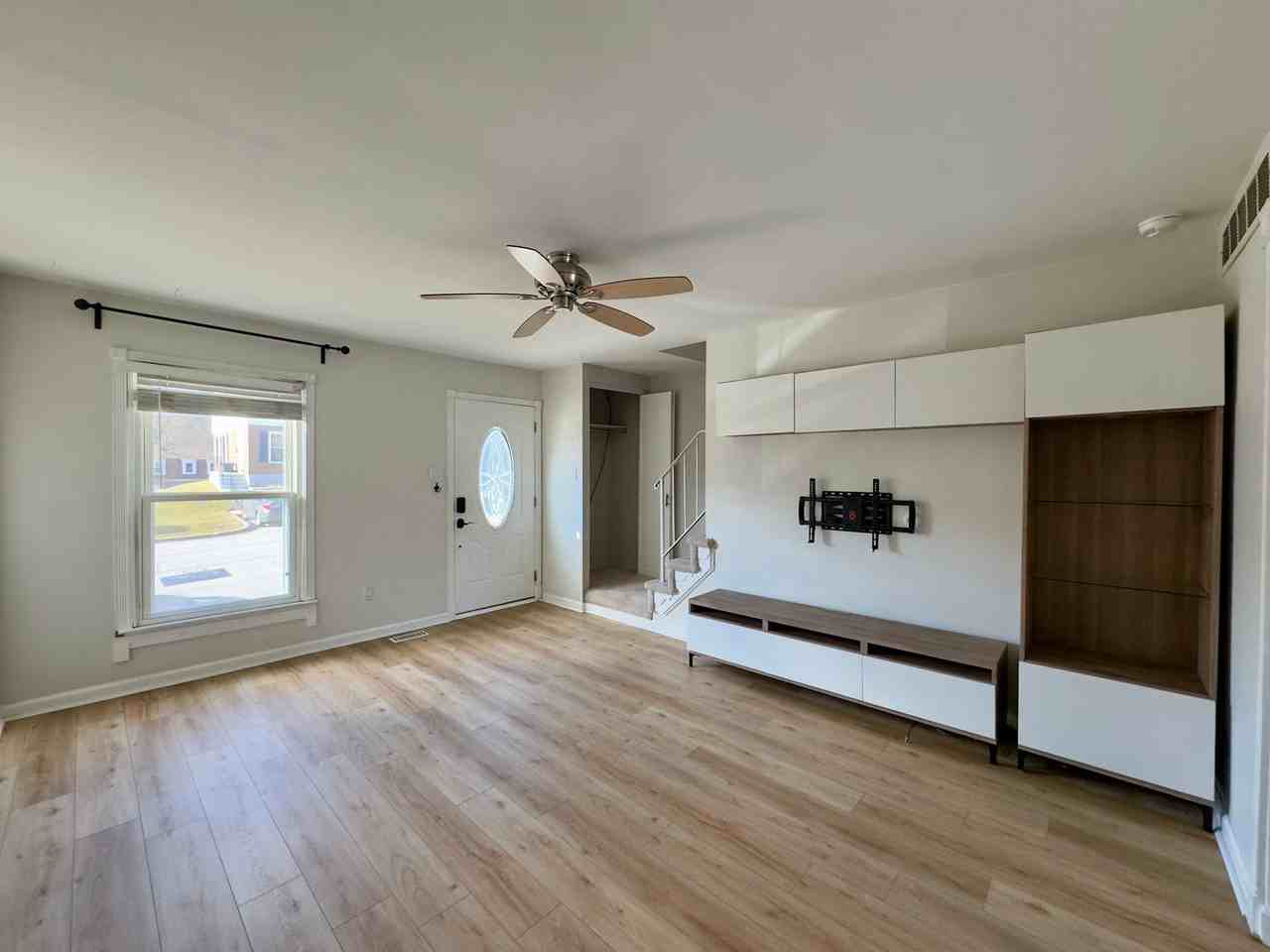 10 Congaree Ct - Photo 2 of 25