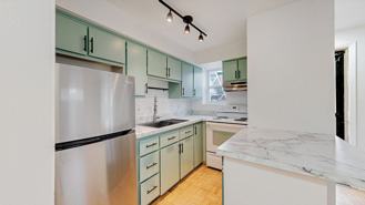 1355 Gaylord St #8 - Photo 1 of 1