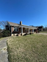 featured image of 709 S Brittain St
