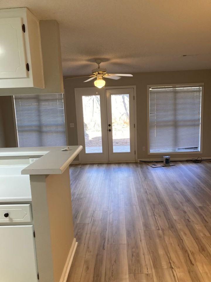105 Woodberry Dr - Photo 3 of 19