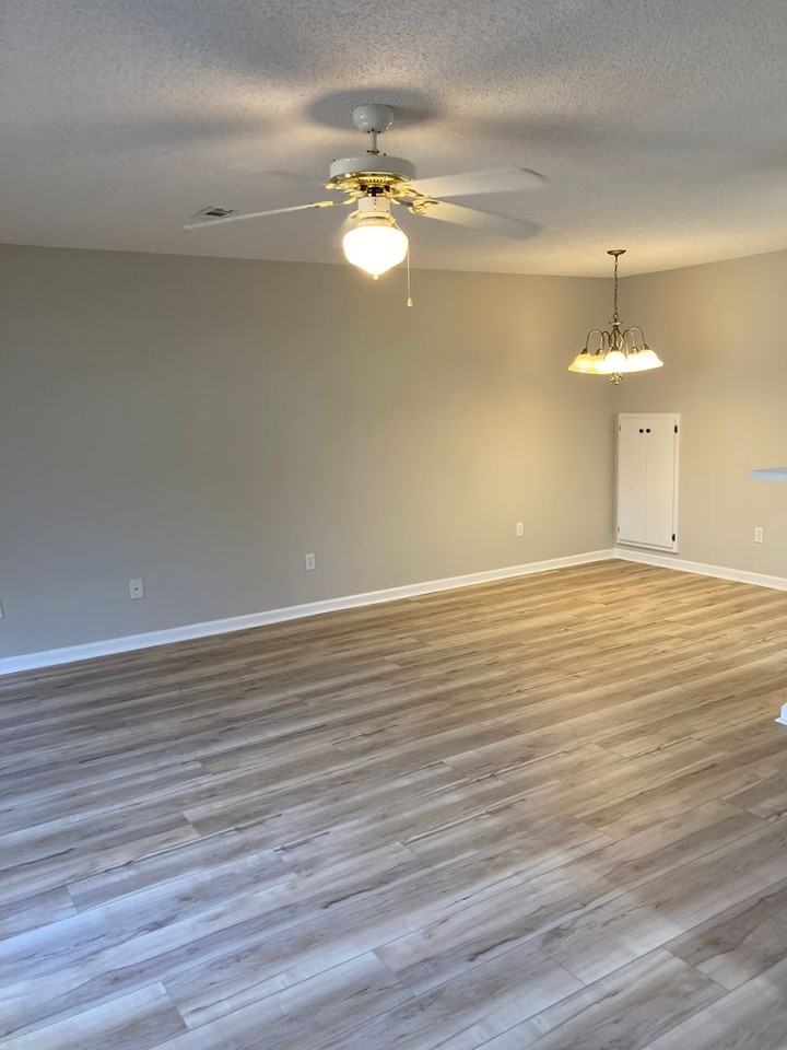 105 Woodberry Dr - Photo 6 of 19