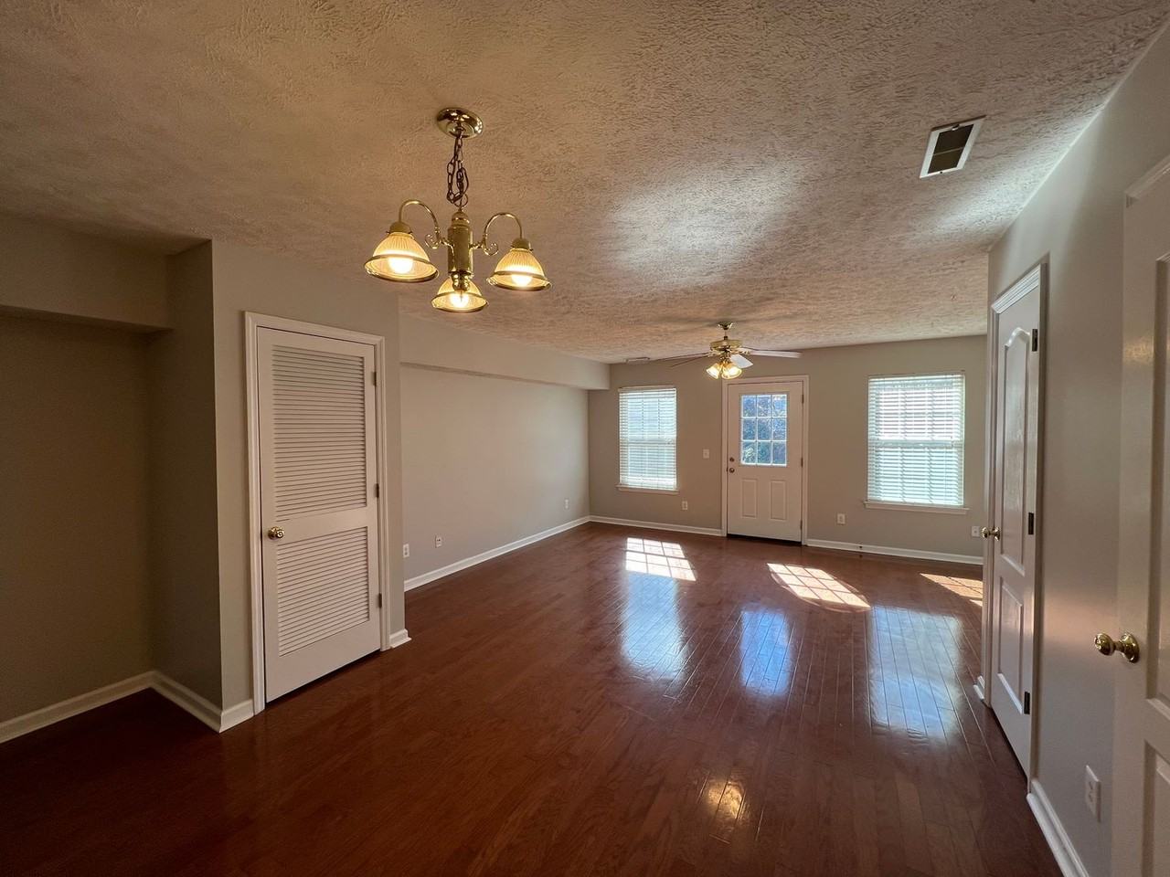 1624 Center Pointe Dr - Photo 2 of 22