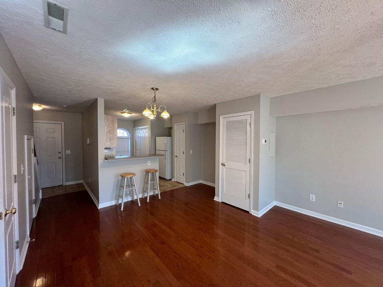1624 Center Pointe Dr - Photo 4 of 22