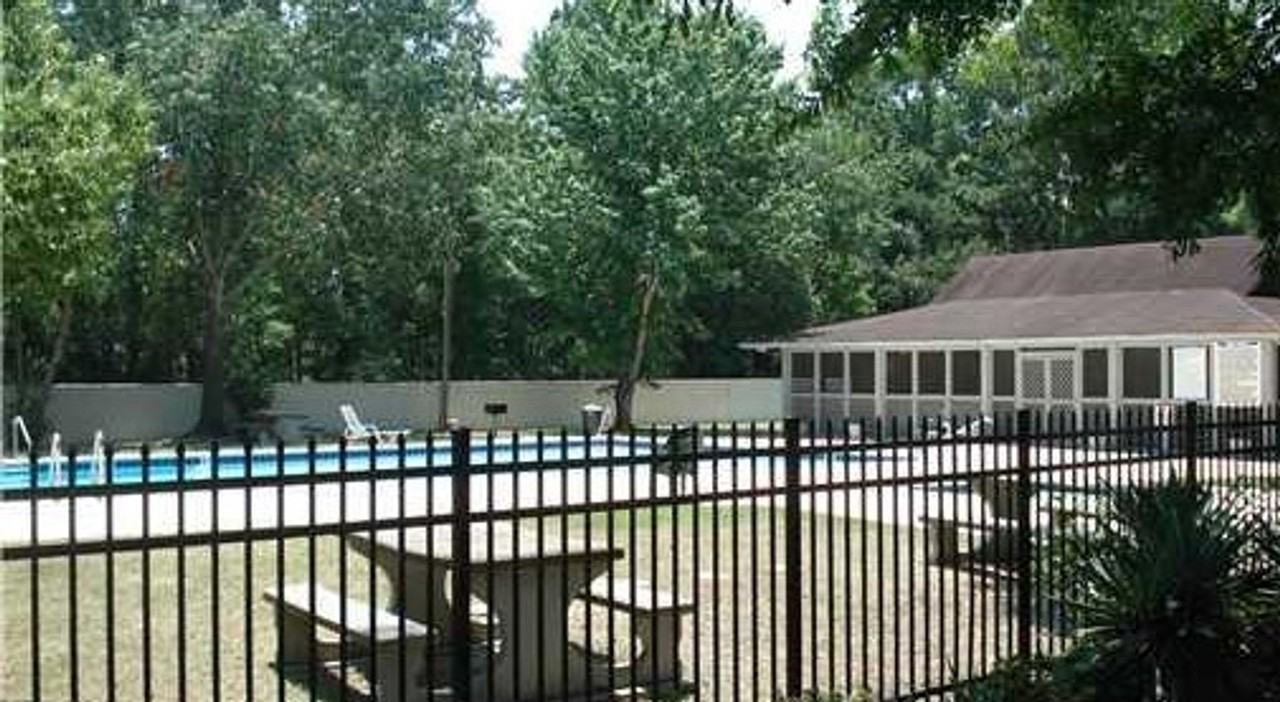 7 Maxime Ct - Photo 2 of 2