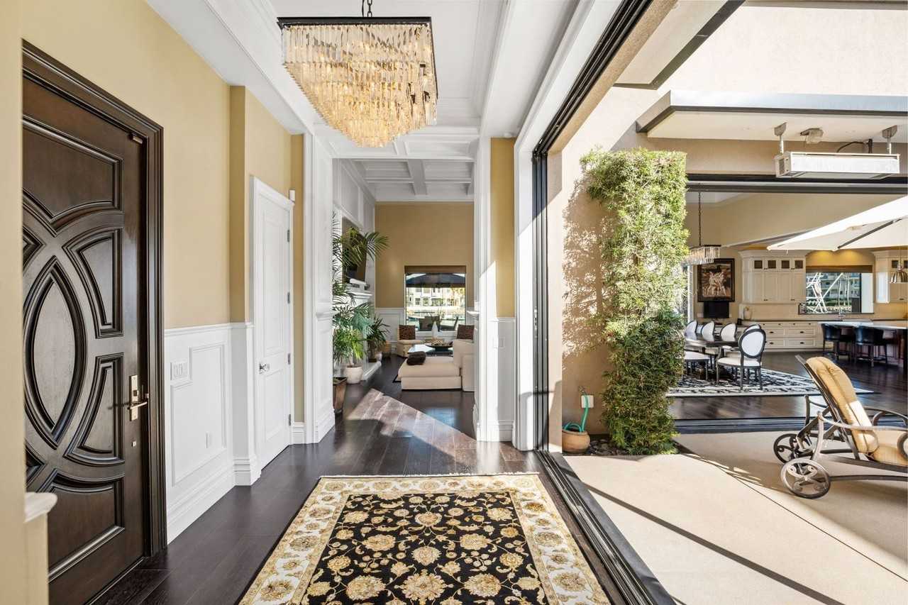 4490 Eastbourne Bay - Photo 2 of 50