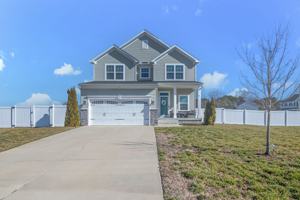 featured image of 22 Mimi Cir