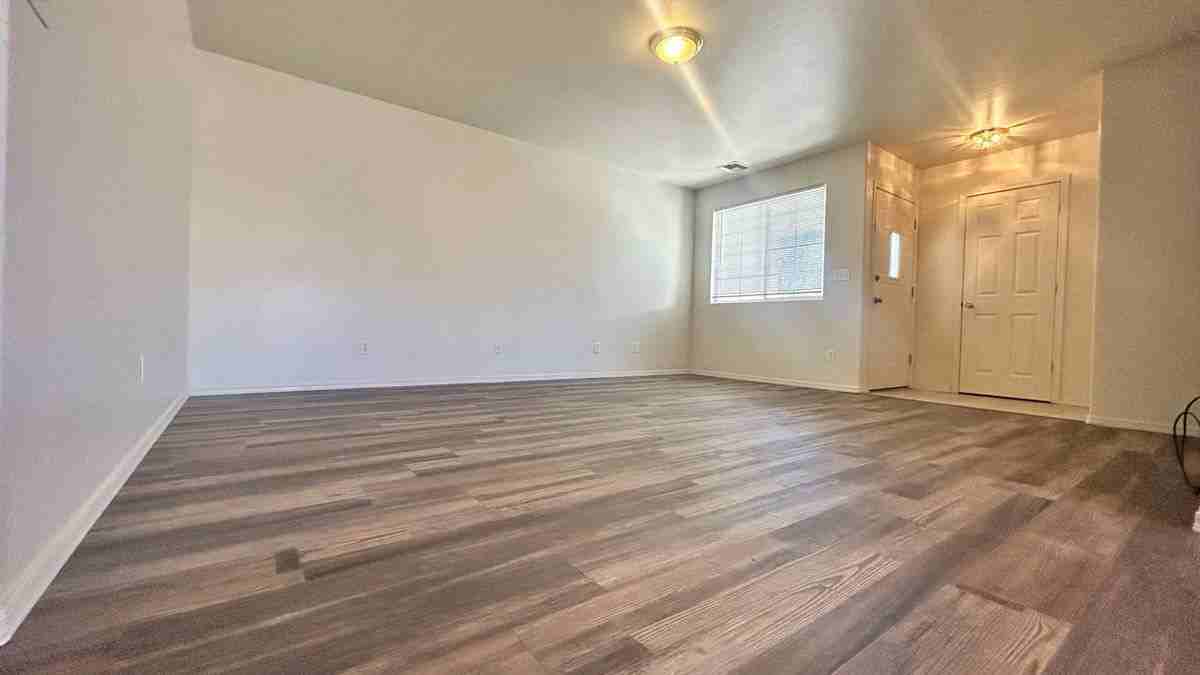 6285 N Buckboard Dr - Photo 3 of 14