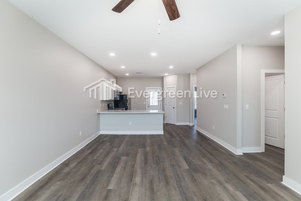 110 E Santa Fe Cir - Photo 4 of 21