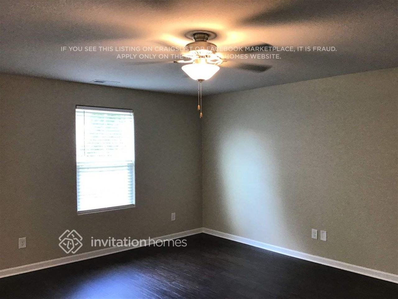 317 Turning Lake Dr - Photo 3 of 13
