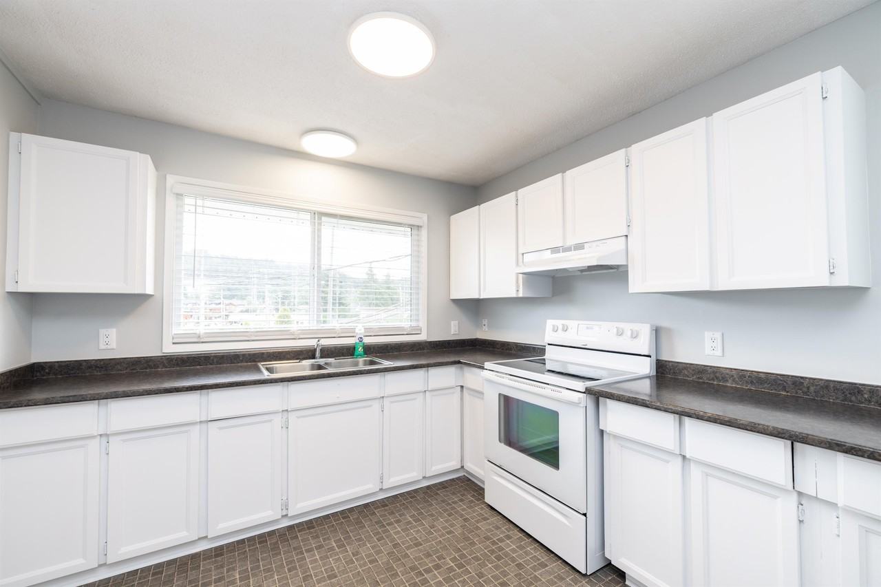 3196 Glen Lake Road #1 - Photo 4 of 13