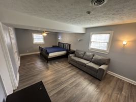 featured image of 1250 Classic Dr Ne