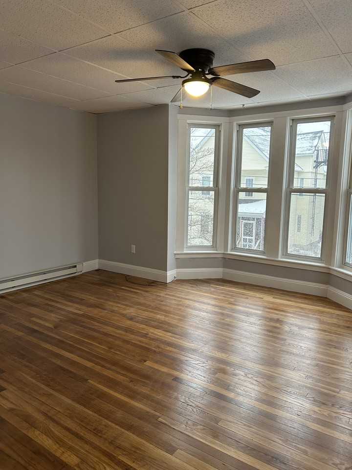 86 Richards Ave #2ndFLFRONT - Photo 7 of 24