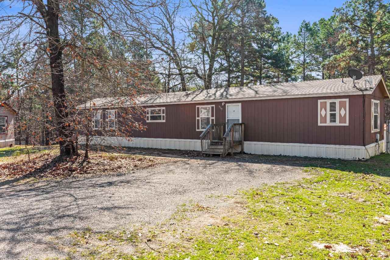 15617 Country Walk Dr - Photo 3 of 14