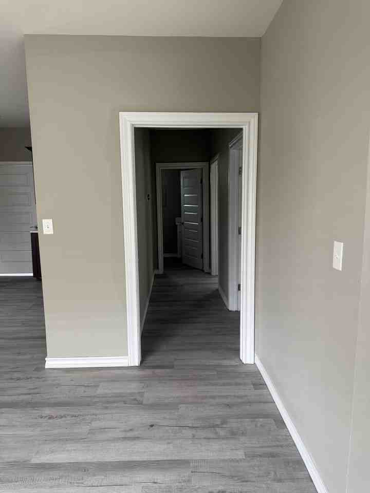 709 E Jackson St #NA - Photo 6 of 11