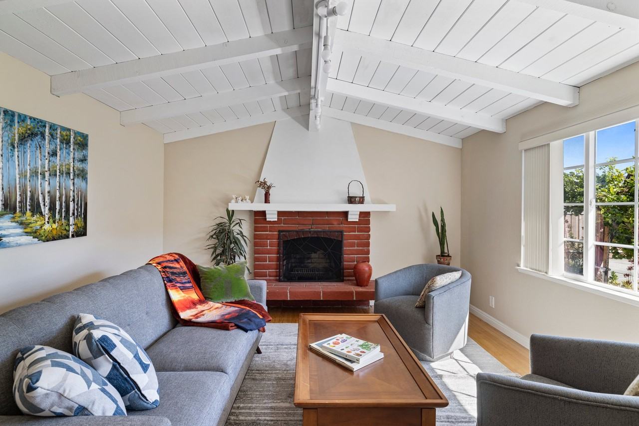 213 Avocet Ct #NA - Photo 4 of 16